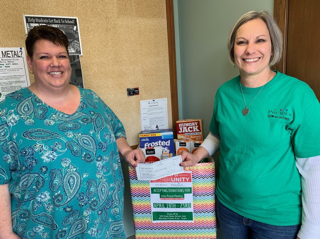 2022 Iola Food Donation
